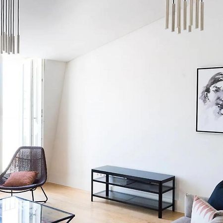 Flh Mouraria Art Apartment With Pool Lisbon Luaran gambar