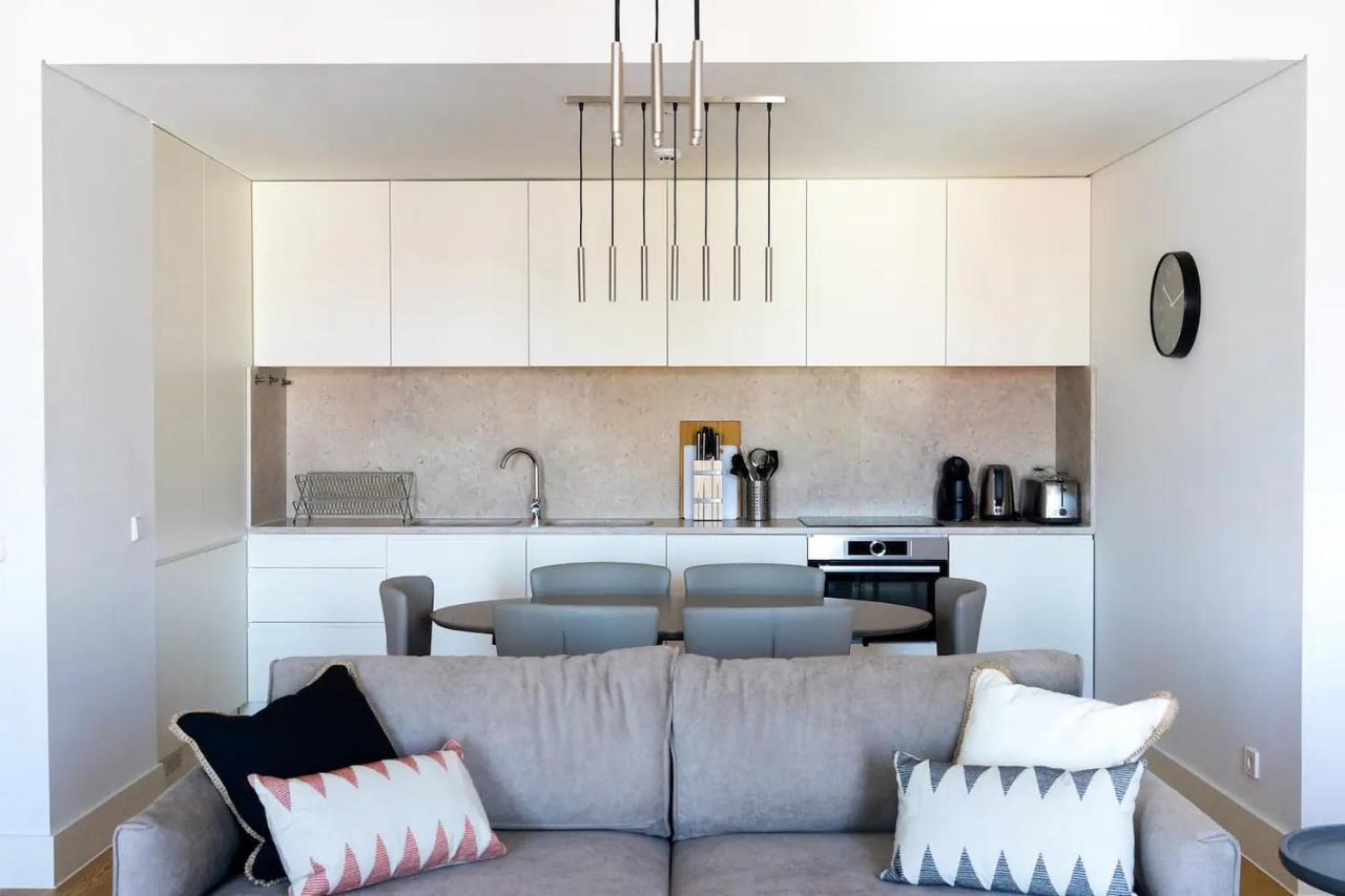 Flh Mouraria Art Apartment With Pool Lisbon Luaran gambar