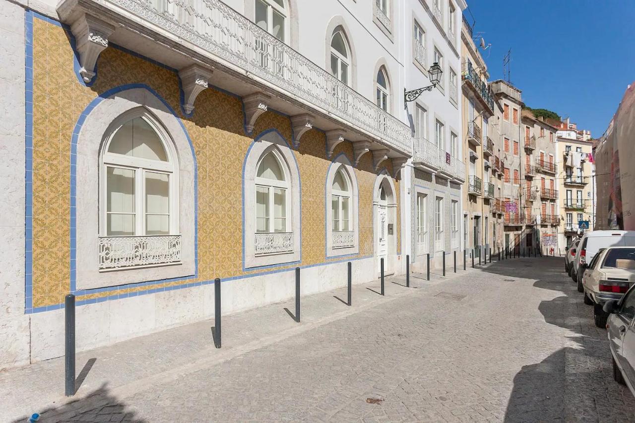 Flh Mouraria Art Apartment With Pool Lisbon Luaran gambar