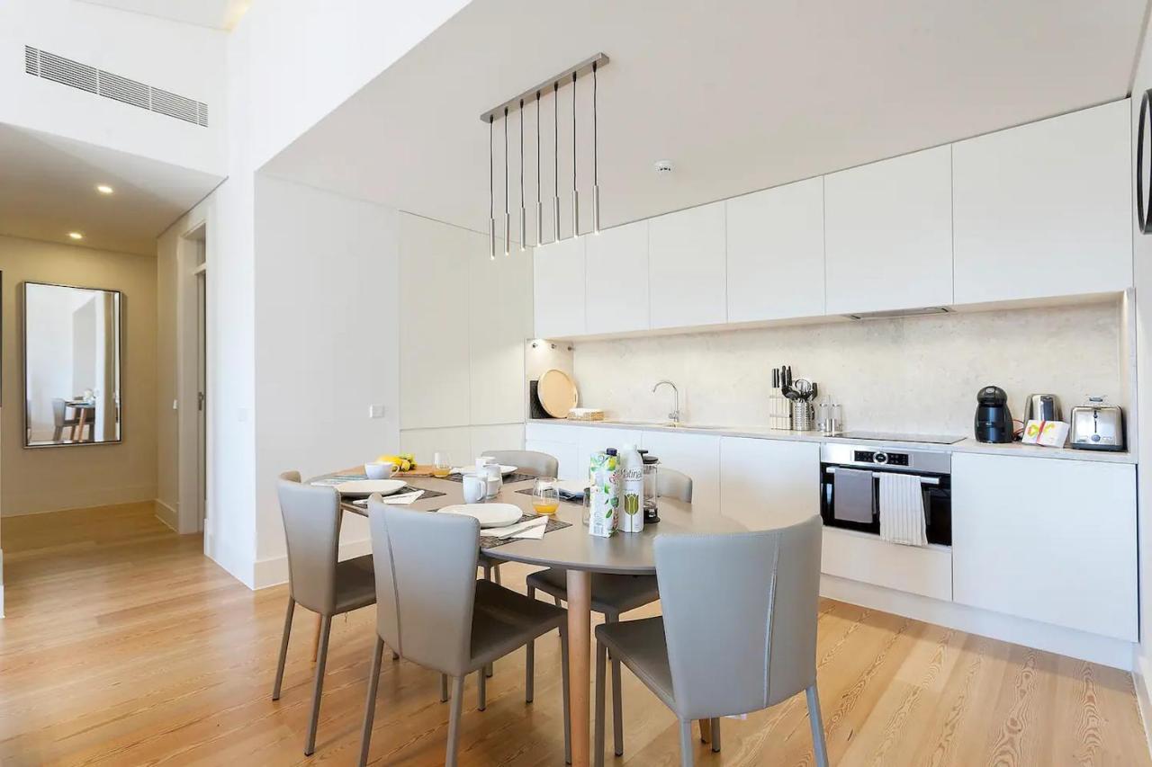 Flh Mouraria Art Apartment With Pool Lisbon Luaran gambar